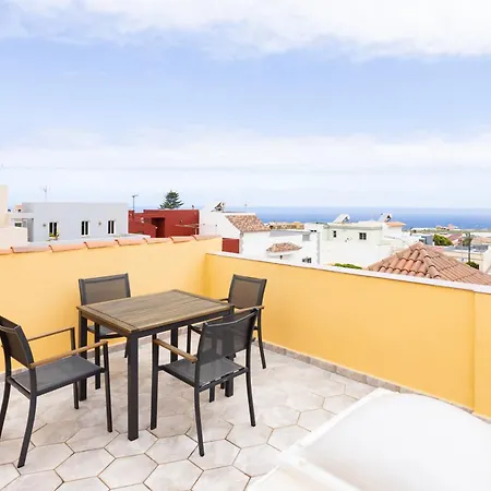 Casa Totalmente Renovada En Zona Muy Tranquila!!! Vistas Al Mar Y Montana * Buenavista Del Norte