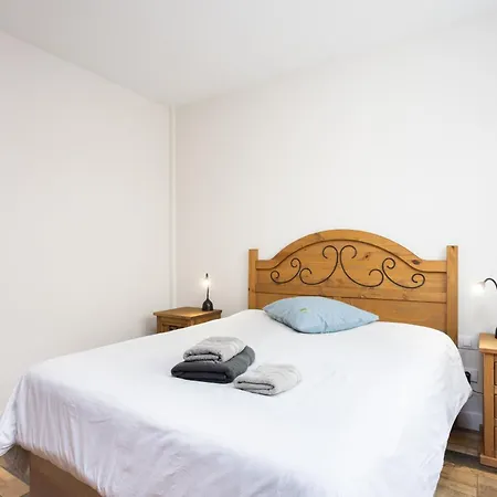 Casa Totalmente Renovada En Zona Muy Tranquila!!! Vistas Al Mar Y Montana Hébergement de vacances *